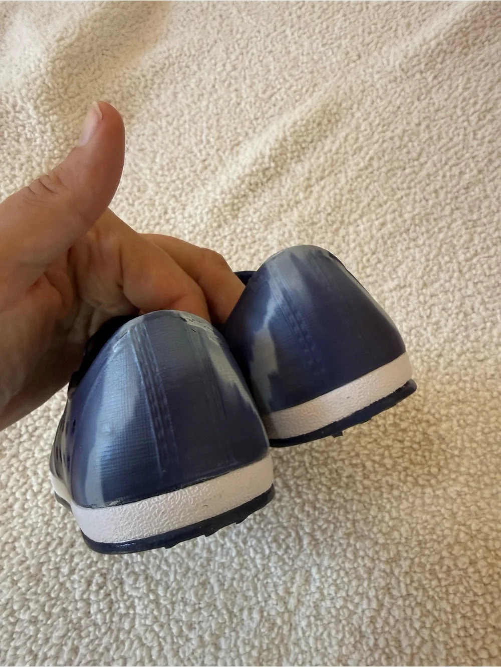 Cat & Jack toddler 8 Kids Navy and White Tie-Dye Slip-On Water Shoes natives